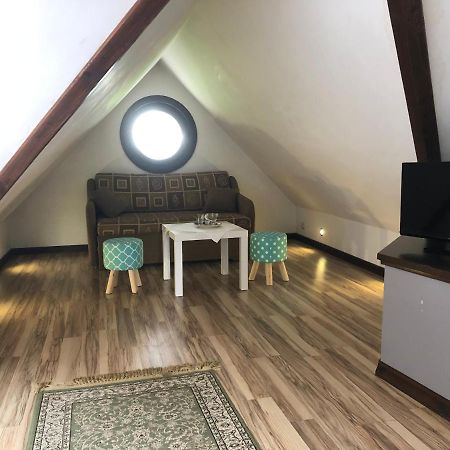 Bed and Breakfast Gosciniec Pod Smrekami Чорштын Экстерьер фото