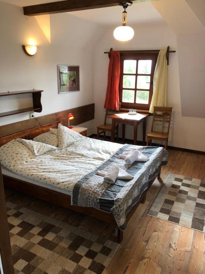 Bed and Breakfast Gosciniec Pod Smrekami Чорштын Экстерьер фото